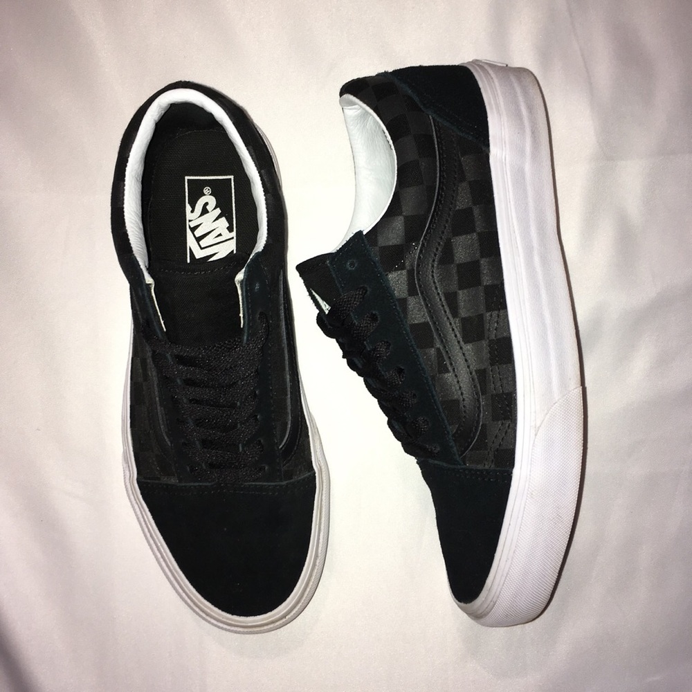 💄SOLD💄Vans old Skools size women’s 8.5